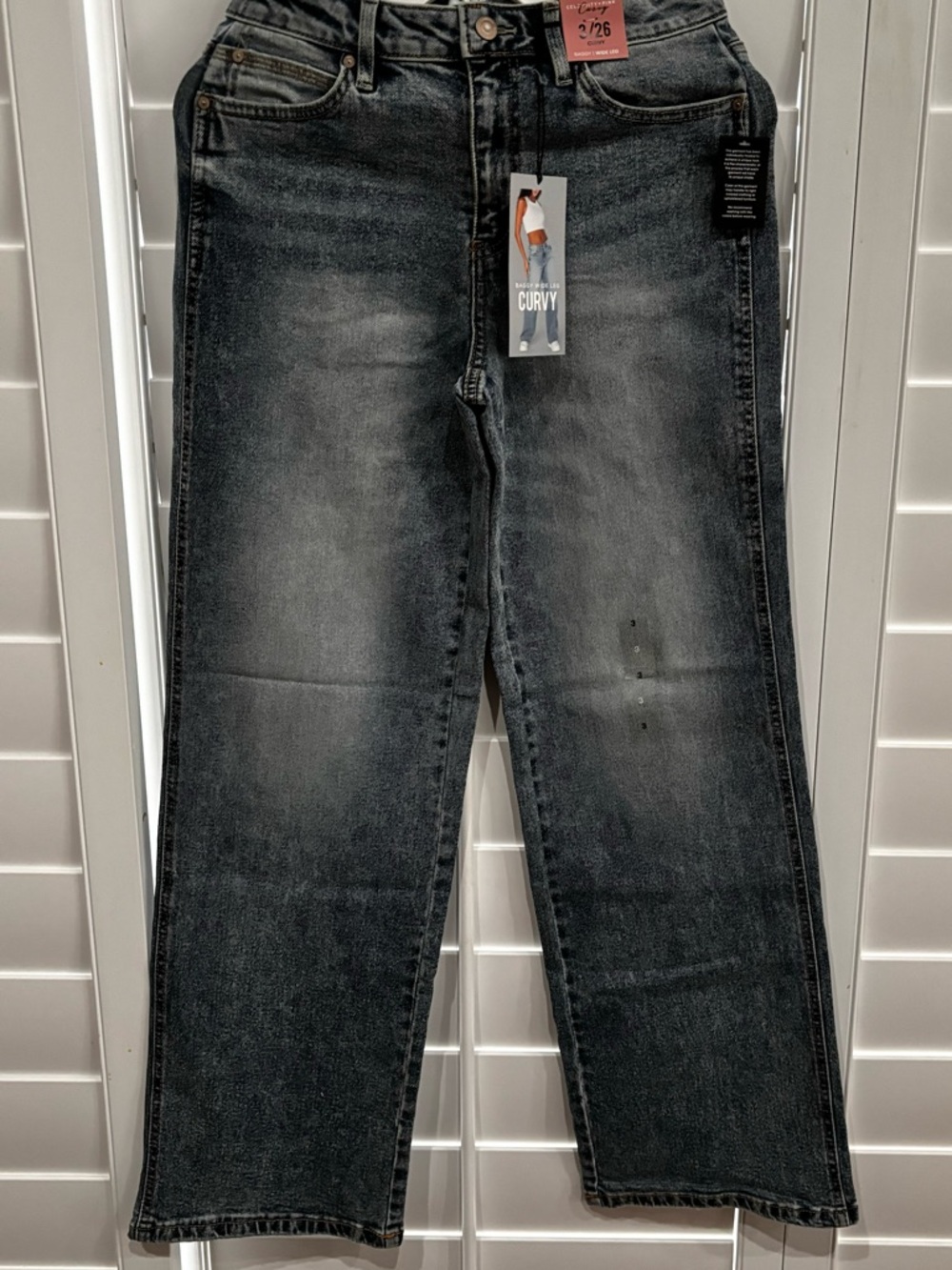 Curvy Women’s Wide Leg Jeans - Washed Blue